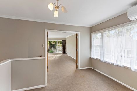 Photo of property in 9 Bluegum Road, Paraparaumu Beach, Paraparaumu, 5032