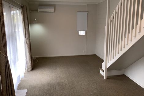 Photo of property in 1/506 Devonport Road, Tauranga South, Tauranga, 3112