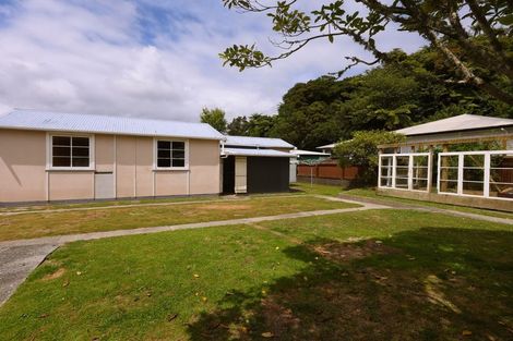 Photo of property in 72 Marlborough Street, Greymouth, 7805