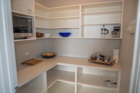 Photo of property in 31 Eagles Way, Cable Bay, 0420