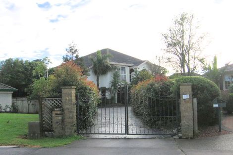 Photo of property in 7 Serl Place, Goodwood Heights, Auckland, 2105