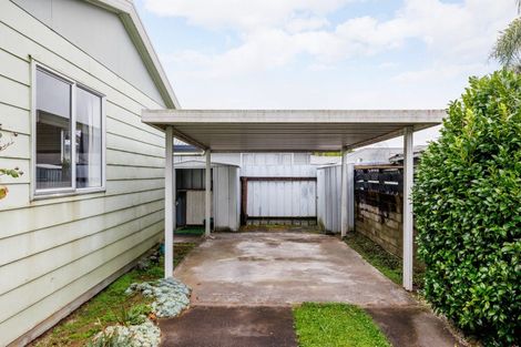 Photo of property in 2 Sunnyside Road, Nawton, Hamilton, 3200