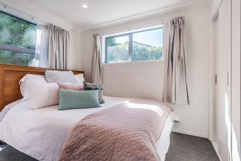 Photo of property in 8b Homebush Road, Khandallah, Wellington, 6035