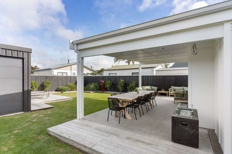 Photo of property in 105 Blane Place, Whangamata, 3620