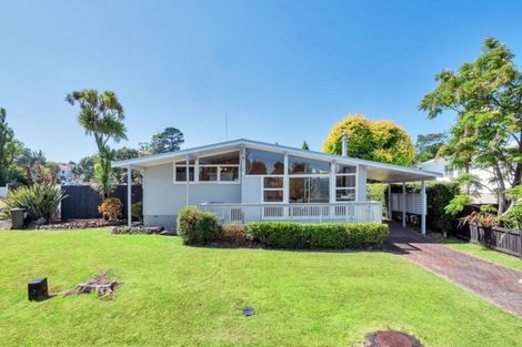 Photo of property in 11 Dellwood Avenue, Henderson, Auckland, 0612