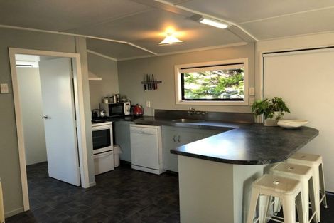 Photo of property in 1009 Papamoa Beach Road, Papamoa Beach, Papamoa, 3118