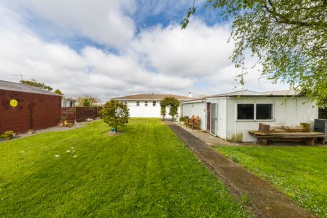 Photo of property in 17 Cavendish Crescent, Awapuni, Palmerston North, 4412