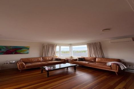 Photo of property in 55 Coronation Road, Hillcrest, Auckland, 0627