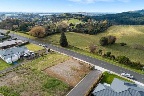 Photo of property in 152 Waikite Road, Welcome Bay, Tauranga, 3175