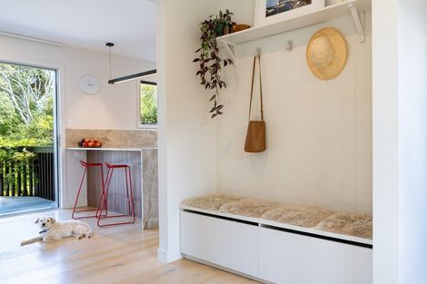 Photo of property in 18 Hastings Road, Mairangi Bay, Auckland, 0630