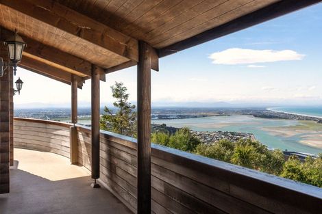 Photo of property in 4 Loader Lane, Clifton, Christchurch, 8081