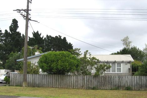 Photo of property in 102 Lancaster Road, Beach Haven, Auckland, 0626