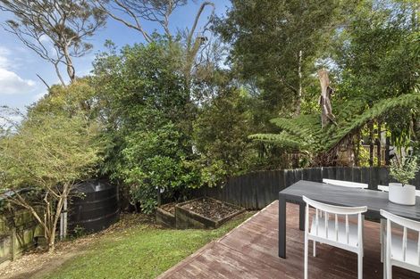 Photo of property in 1/122 Manuka Road, Bayview, Auckland, 0629