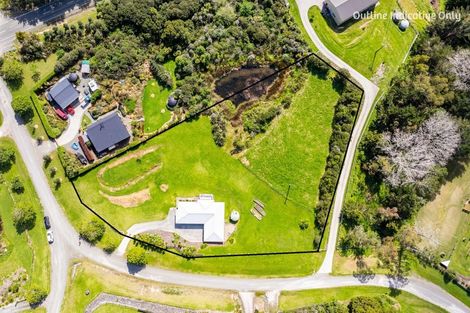 Photo of property in 11 Lupis Way, Kaiwaka, 0573