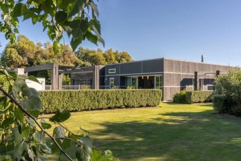 Photo of property in 3 Eagle Place, Martinborough, 5711