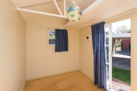 Photo of property in 147 Kendal Avenue, Burnside, Christchurch, 8053