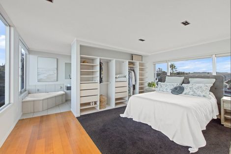 Photo of property in 8 Sykes Avenue, Hatfields Beach, Orewa, 0931