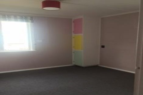 Photo of property in 3 Chaffey Crescent, Titahi Bay, Porirua, 5022