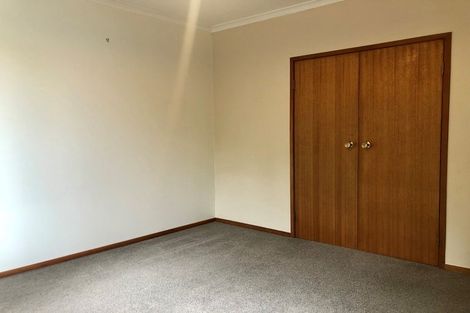 Photo of property in 4a Lavery Place, Sunnynook, Auckland, 0632