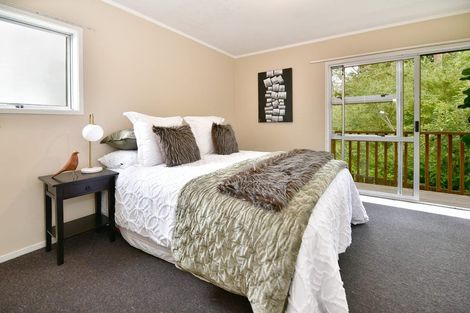 Photo of property in 1/25 Edgware Road, West Harbour, Auckland, 0618