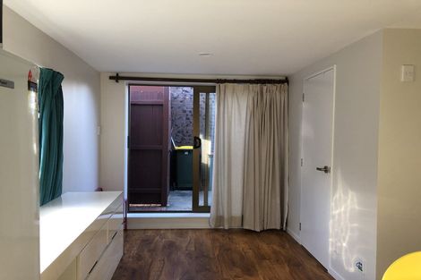 Photo of property in 7 Clovelly Road, Bucklands Beach, Auckland, 2012