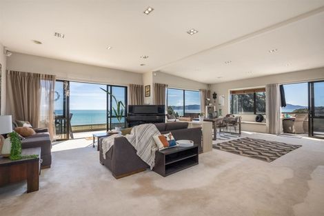 Photo of property in 3 The Palms, Raumati Beach, Paraparaumu, 5032