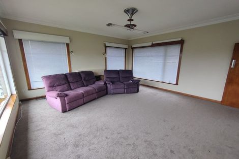 Photo of property in 207 Titirangi Road, Titirangi, Auckland, 0604