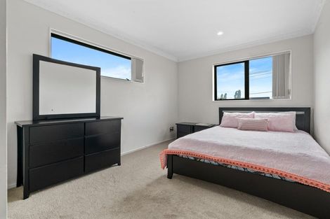 Photo of property in 24 Pah Road, Papatoetoe, Auckland, 2025