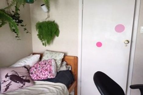 Photo of property in 2a Fenton Circus, Orakei, Auckland, 1071