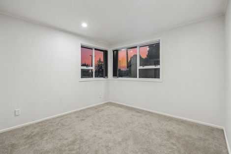 Photo of property in 27 Cornwall Road, Papatoetoe, Auckland, 2025