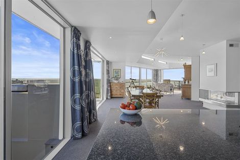 Photo of property in 4 Gazelle Lane, Redcliffs, Christchurch, 8081