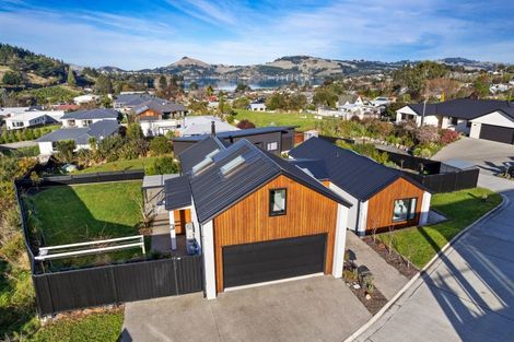 Photo of property in 5 Goddard Way, Sawyers Bay, Port Chalmers, 9023