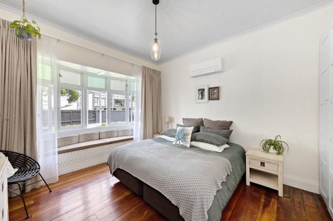 Photo of property in 253 Meola Road, Point Chevalier, Auckland, 1022