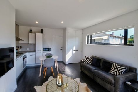 Photo of property in 97 Barrack Road, Mount Wellington, Auckland, 1060