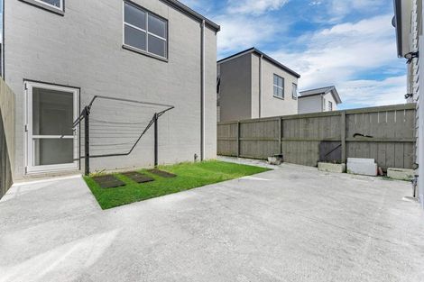 Photo of property in 6 Treestump Road, Takanini, 2112