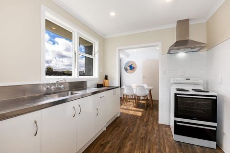 Photo of property in 17 Sombrero View, Ascot Park, Porirua, 5024