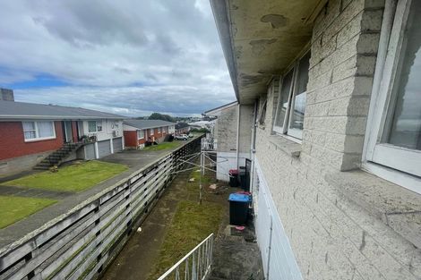 Photo of property in 1/50 Pilkington Road, Panmure, Auckland, 1072