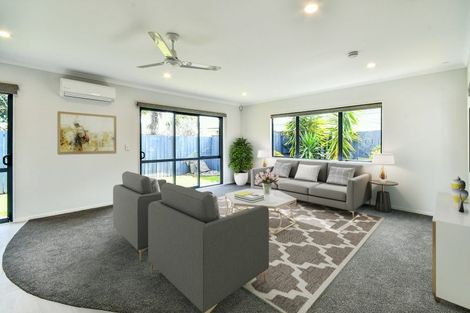 Photo of property in 53a Willis Road, Papakura, 2110