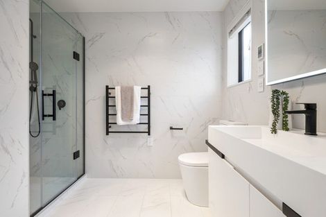 Photo of property in 8 Thomas Rielly Avenue, Hobsonville, Auckland, 0616