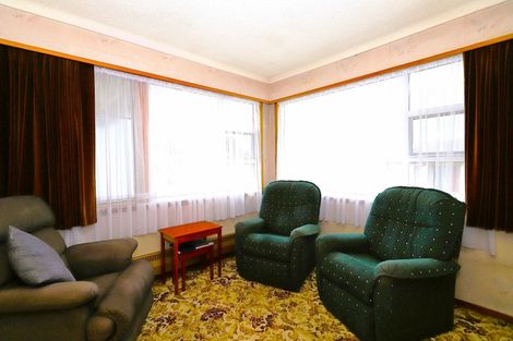 Photo of property in 11 Craig Street, Stratford, 4332