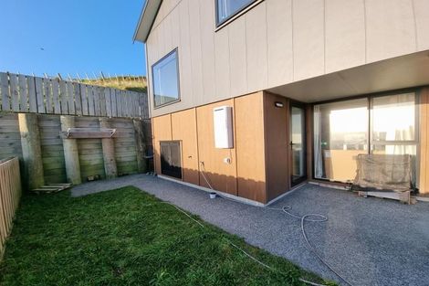 Photo of property in 54 Astelia Way, Woodridge, Wellington, 6037