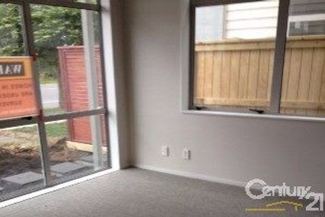 Photo of property in 94 Flat Bush School Road, Flat Bush, Auckland, 2019