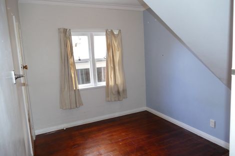 Photo of property in 77 Lake Road, Devonport, Auckland, 0622