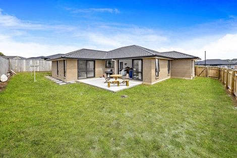 Photo of property in 2 Springburn Place, Pokeno, 2402