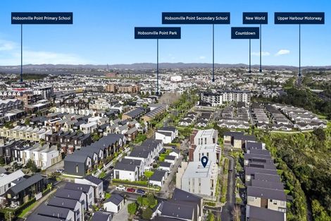 Photo of property in 11/2 Warrant Officer Lane, Hobsonville, Auckland, 0616