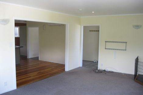 Photo of property in 18 Holly Grove, Maungaraki, Lower Hutt, 5010