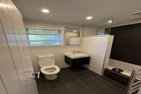 Photo of property in 2/82 Sartors Avenue, Browns Bay, Auckland, 0630