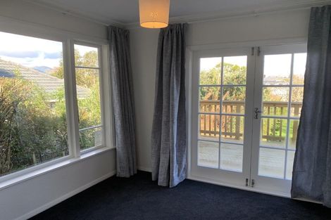 Photo of property in 38 Kawiu Road, Levin, 5510