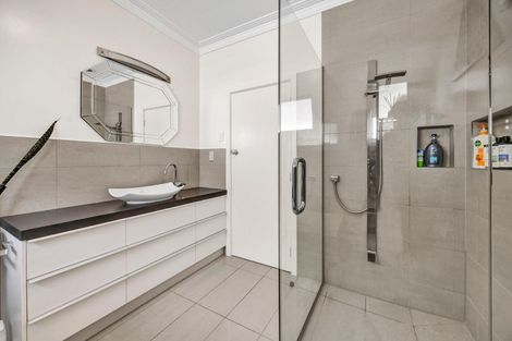 Photo of property in 24 Sanders Avenue, Westown, New Plymouth, 4310