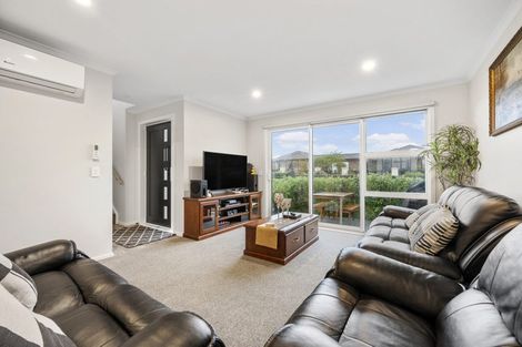 Photo of property in 20 Bluff Road, Kenepuru, Porirua, 5022